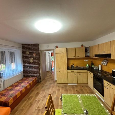 Apartman Pod Kostelem Strazov エクステリア 写真