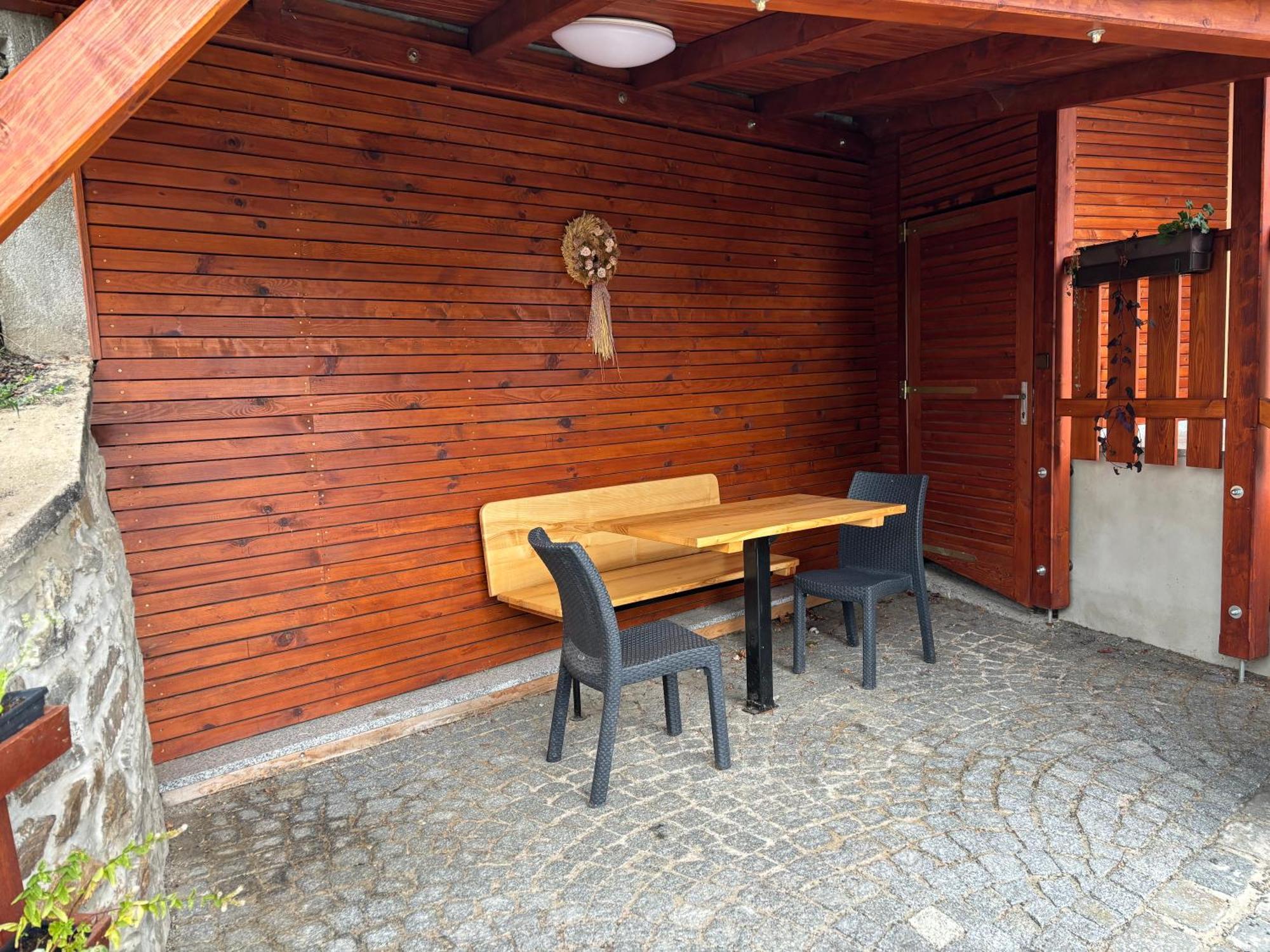Apartman Pod Kostelem Strazov エクステリア 写真
